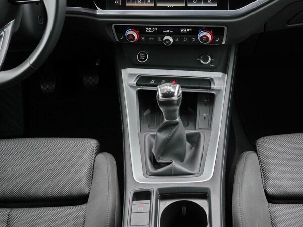 Audi Q3 35 TDI advanced AHK*GRA*Sound*Virtual*Navi bild 7