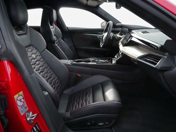 Audi RS e-tron GT air*Allradl.*Massage*Pano*B&O*HuD bild 4