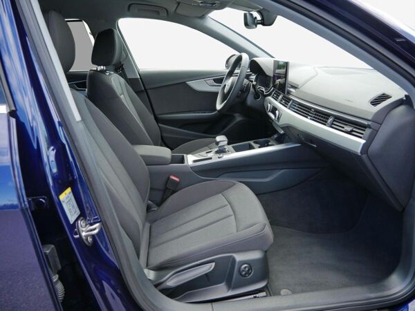 Audi A4 Avant 35 TDI LED*Business*EPH*Standheizung bild 4