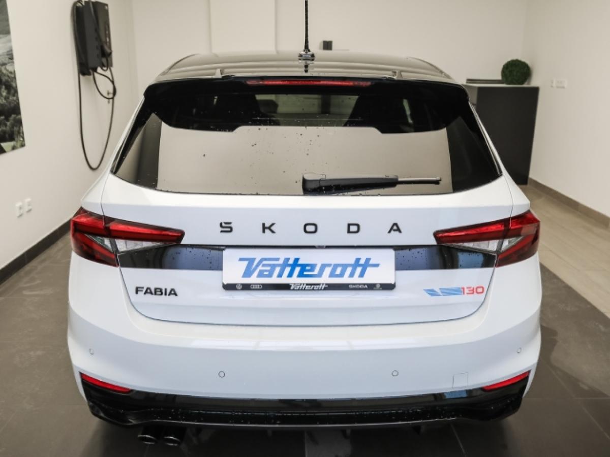 Skoda Fabia 130 1.5 TSI DSG Sonderedition ACC Kamera bild 4