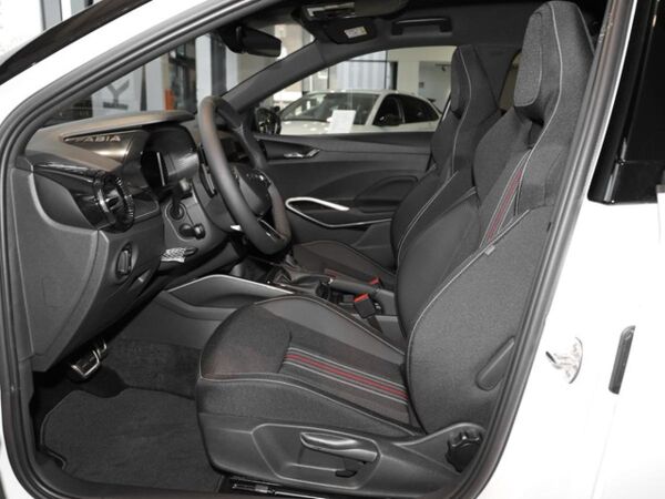 Skoda Fabia 130 1.5 TSI DSG bild 5