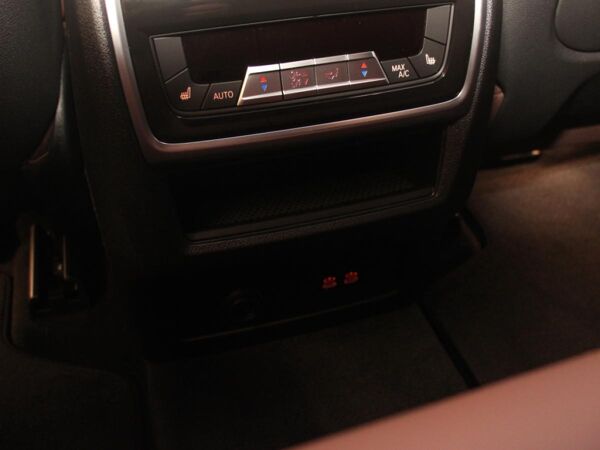 BMW X5 xDrive 30d M Sportpaket Pro BUSINESSKUNDEN AKTION ! bild 7
