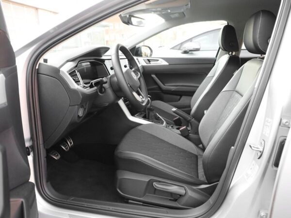 Volkswagen Taigo 1.0TSi Goal R-Kamera ACC 17Zoll LED Sitzheiz. Parkpilot bild 4