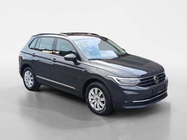 Volkswagen Tiguan Sofort verfügbar*Haustürlieferung*Diebstahlwarnanlage*Navi*Winter-Paket*elektr. Heckklappe bild