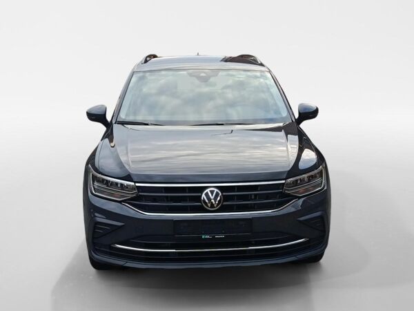 Volkswagen Tiguan Sofort verfügbar*Haustürlieferung*Diebstahlwarnanlage*Navi*Winter-Paket*elektr. Heckklappe bild 2