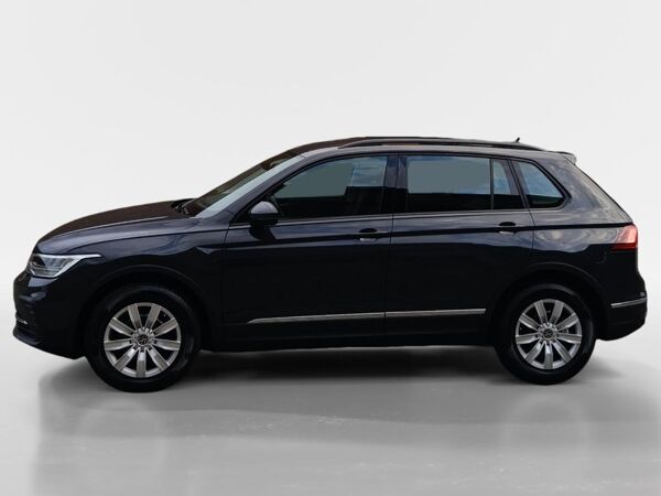 Volkswagen Tiguan Sofort verfügbar*Haustürlieferung*Diebstahlwarnanlage*Navi*Winter-Paket*elektr. Heckklappe bild 3
