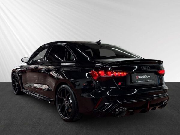 Audi RS3 Limousine qu S tro ACC+Kamera+Matrix+Pano bild 3