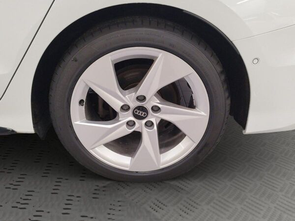 Audi A3 Lim. 35  TFSI S line / SOFORT VERFÜGBAR ! bild 3