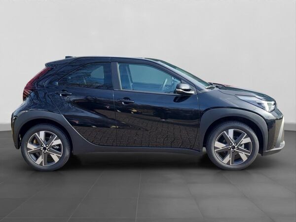 Toyota Aygo X Hybrid Active 1,5 l Facelift Modell 2026🚀​🚀 mit Sitzheizung vorne bild 5