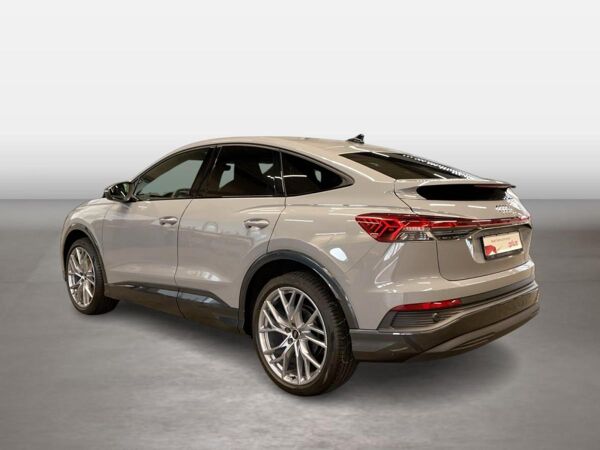 Audi Q4 e-tron Q4 Sportback 45 e-tron quattro AHK AUT DynLicht bild 3