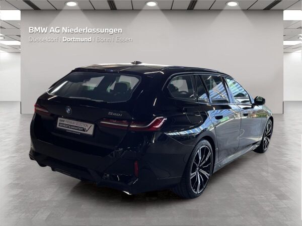 BMW 520 i Touring M Sport AHK / Standheizung bild 2