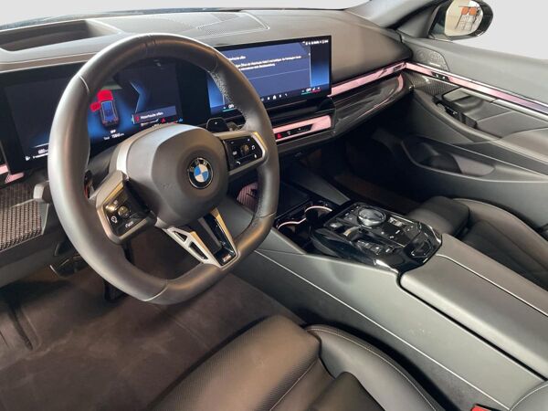 BMW 520 i Touring M Sport AHK / Standheizung bild 7