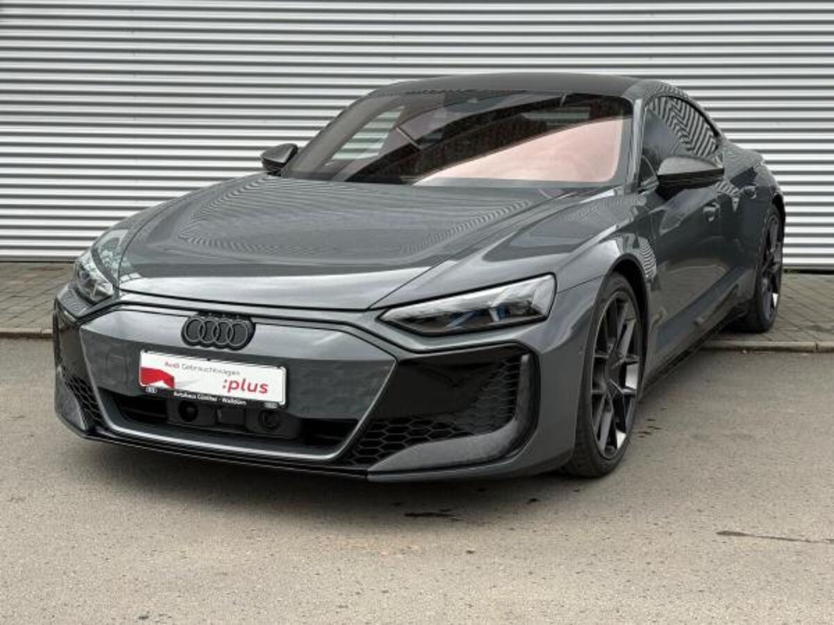 Audi RS e-tron GT performance +AKTIVFAHRWERK+ALLRADLENKUNG+ bild
