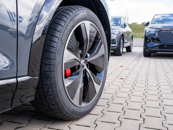 Audi Q6 e-tron bild 5