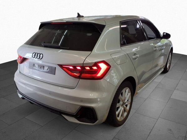 Audi A1 SB 25 TFSI S line LED PDC+ Navi Carplay bild 4