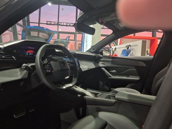 Peugeot 408 Hybrid GT HYBRID 145 *SOFORT VERFÜGBAR* bild 7