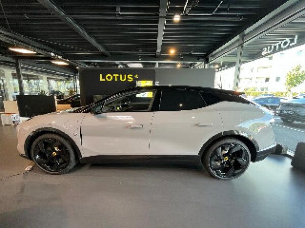 Lotus Eletre EDS 675 R bild 6