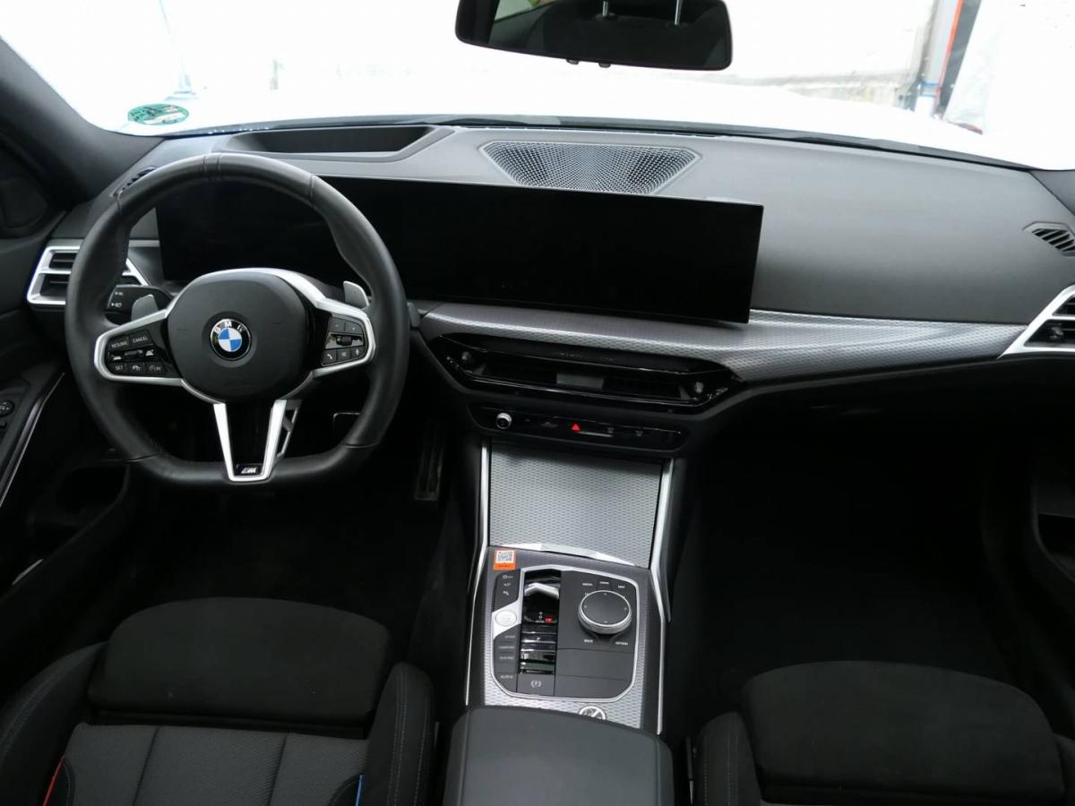 BMW 320 d M Sportpaket*360 Kamera*Panorama*ACC* uvm. bild 4