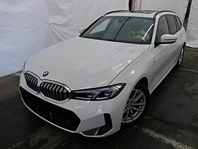 BMW 320 d M Sportpaket*360 Kamera*Panorama*ACC* uvm.