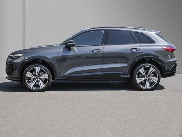 Audi Q5 2.0 TDI S line edition one Matrix Tech pro bild 6