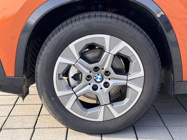 BMW X1 xDrive20d xLine HK HiFi DAB LED Komfortzg. bild 6