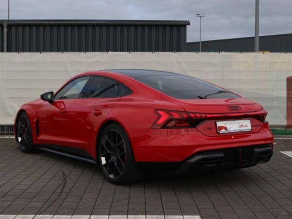 Audi RS e-tron GT performance AKTIVFAHRWERK*KERAMIK bild 7