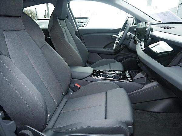 Audi Q6 e-tron Sportback ACC Alu 20 LED+ Wärmep 360° bild 6
