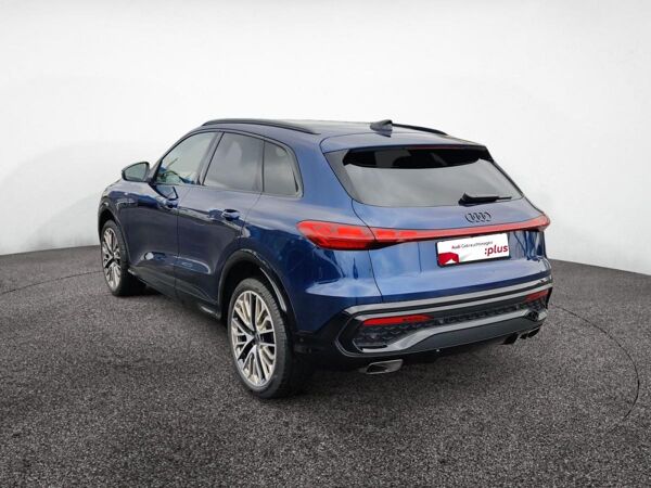 Audi Q5 TFSI edition one S-tronic AHK Panorama bild 4