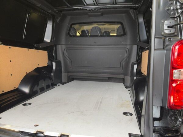 Opel Vivaro Doppelkabine bild 4