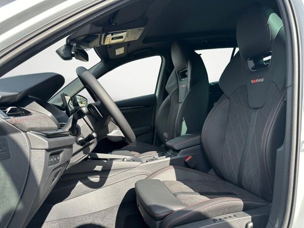 Skoda Octavia Combi RS 2,0 TSI 7-Gang-DSG bild 7