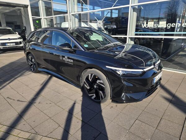 Volkswagen ID.7 Tourer Pro S (286 PS) //SOFORT VERF.// Massage, AHK, Pano, Navi usw. bild 3