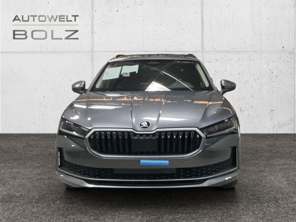 Skoda Superb Combi 2.0 TDI Selection ACC LED NAVI AHK bild 2