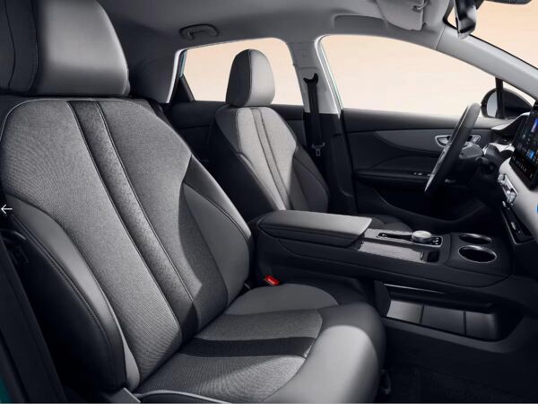 MG MG4 Premium 64 kWh| ℕ𝕖𝕦𝕖𝕤 𝕄𝕠𝕕𝕖𝕝𝕝| bild 3