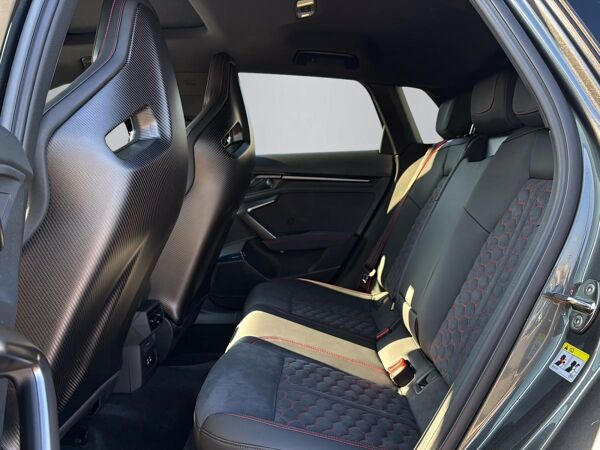 Audi RS3 Sportback 294 kW S tronic + RS SPORTABGAS + RS SCHALENSITZE + MATRIX + HUD + SONOS + bild 6