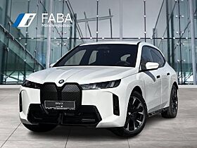 BMW ix xDrive45 | UPE 99.540,- | 0,25% | M Sportpaket HK HiFi DAB LED BMW ix xDrive45 | UPE 99.540,- | 0,25% | M Sportpaket HK HiFi DAB LED