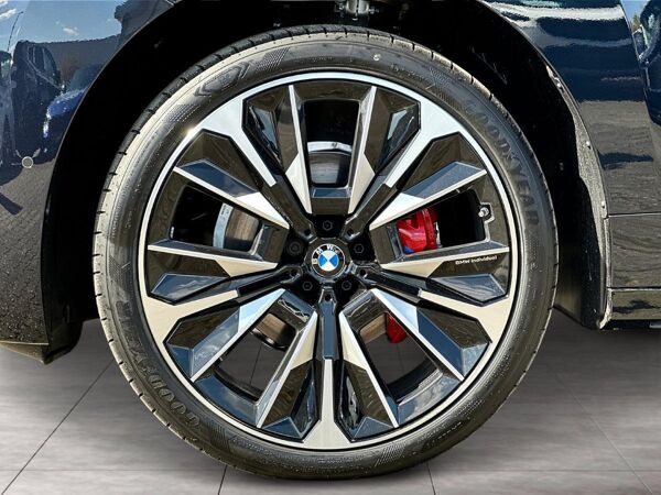 BMW ix xDrive60 | UPE 134.740,- | M Sport Pro B&W Surround DAB LED bild 6
