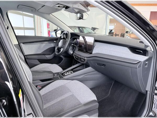 Skoda Octavia Combi Tour 2.0 TDI ACC/AHK/Kamera/LED bild 5