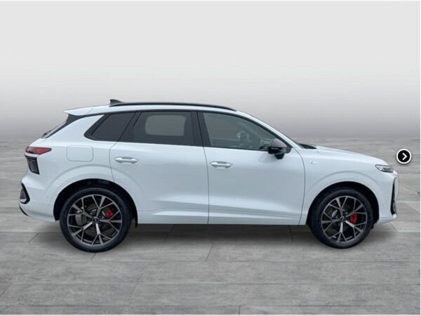 Audi Q3 SUV TFSI quattro S-line bild 3