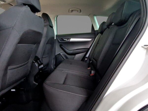 Skoda Karoq 1.5 TSI Selection Tour DSG *AHK*R-Kamera* bild 7
