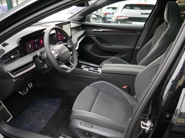 Skoda Superb Combi 2.0 TSI DSG Sportline ACC PANO AHK *846* bild 7