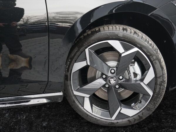 Skoda Superb Combi 1.5 TSI i.V. Hybrid Sportline AHK LED *997* bild 5