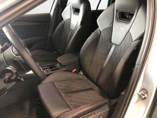 Skoda Octavia Combi 2.0 TSI DSG RS bild 6