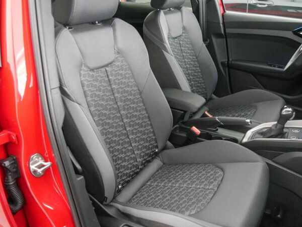 Audi A1 Sportback S line 25 TFSI S-tronic/LED/RFK/Optikpaket schwarz/17Zoll bild 7
