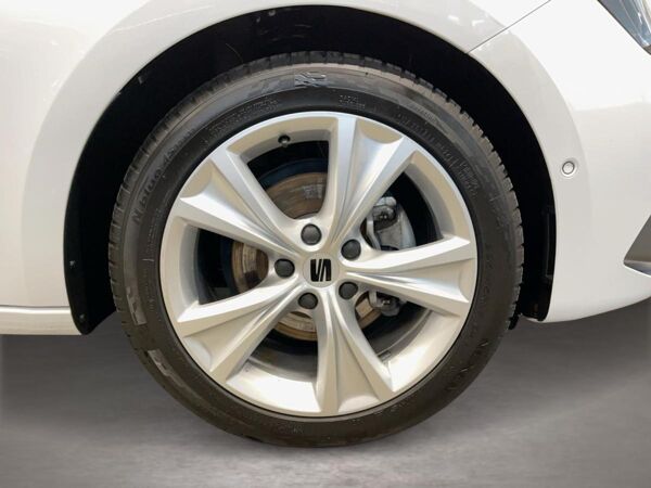 Seat Leon Sportstourer 1.5 eTSI DSG FR-Line ACC AUT bild 6