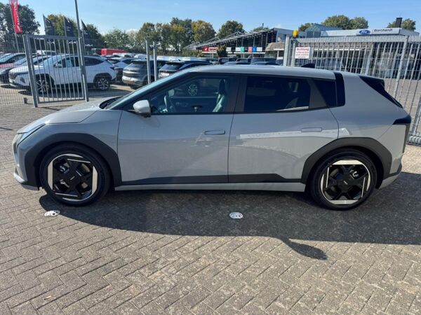 Kia EV4 81 kWh 150 kW Earth Frontantrieb bild 6