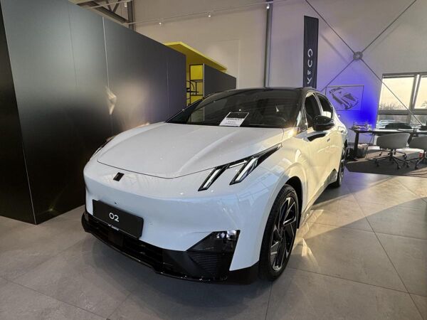 LYNK & Co 02 More/ Lieferung möglich/0,00 % Finanzierung bild 1