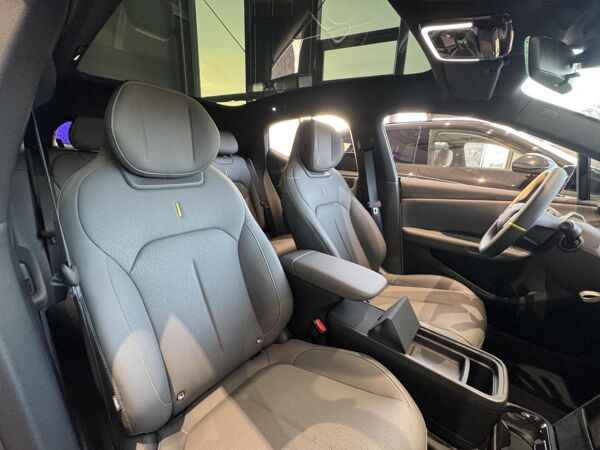 LYNK & Co 02 More/ Lieferung möglich/0,00 % Finanzierung bild 2