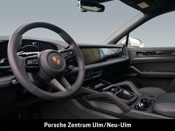Porsche Cayenne E-Hybrid Coupé Black Edition kreide, SportDesign-Paket, AHK, 21-Räder, InnoDrive, Sitzbelüftung bild 4