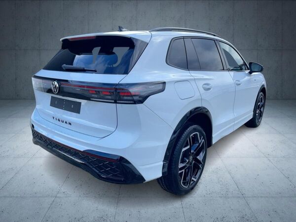 Volkswagen Tiguan R-Line 1,5 l eHybrid OPF 110 kW (150 PS) / 85 kW (115 PS)*AHK *Rear View 360*ACC*Navi Discove bild 5