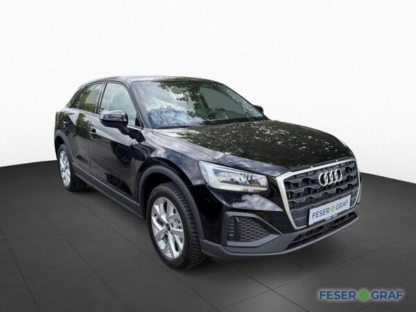 Audi Q2 35 TFSI Schaltgetriebe All Season Parken SPI bild 3